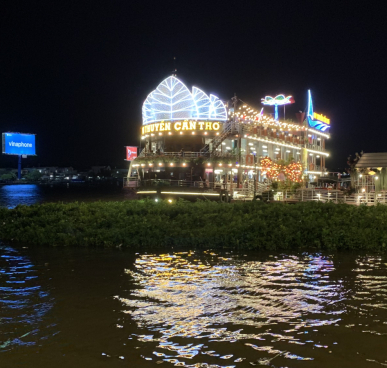 Tour Du Lịch Miền Tây 4 ngày 3 đêm - Sài Gòn - Châu Đốc - Hà Tiên - Rạch Giá - Đồng Tháp - Sa Đéc - Sài Gòn